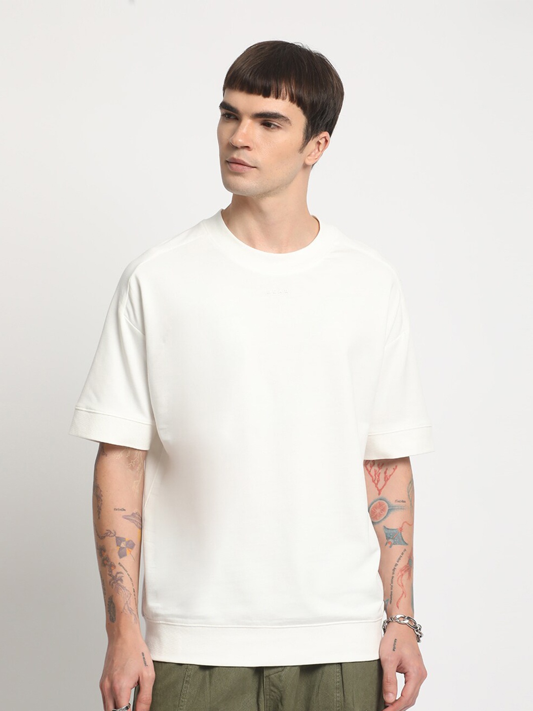 

THE BEAR HOUSE Round Neck Short Sleeve Cotton T-shirt, White
