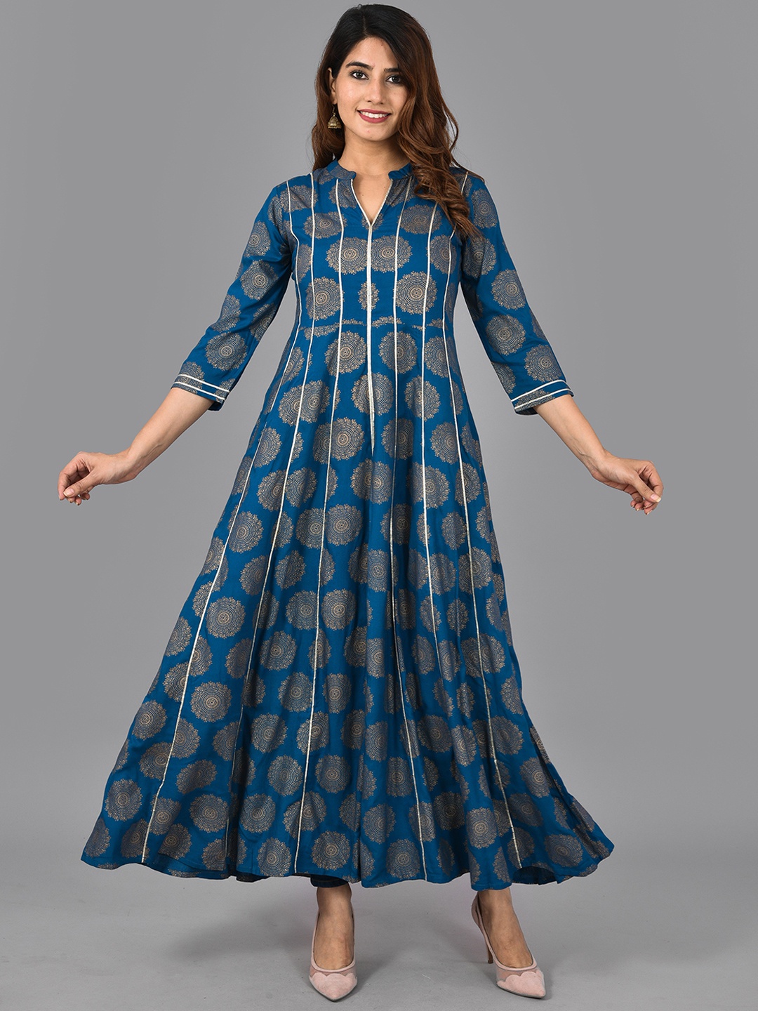 

AAYUMI Ethnic Motifs Printed Mandarin Collar Thread Work Anarkali Kurta, Blue