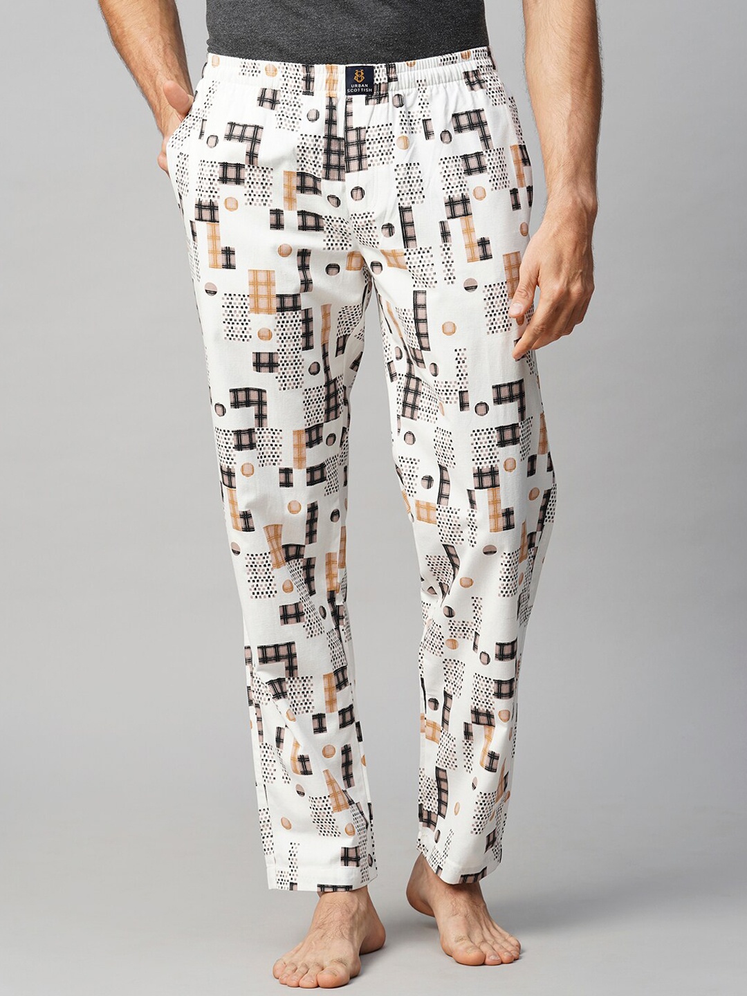 

URBAN SCOTTISH Men Geometric Printed Pure Cotton Lounge Pant, White