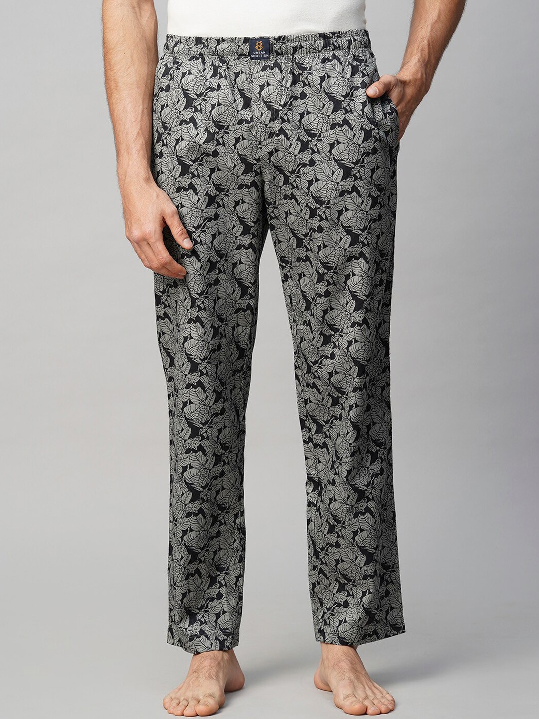 

URBAN SCOTTISH Men Printed Pure Cotton Lounge Pants, Grey