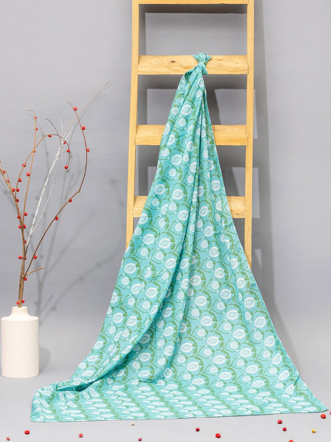 

Contrast Living Ethnic Motifs Printed Pure Cotton Scarf, Turquoise blue