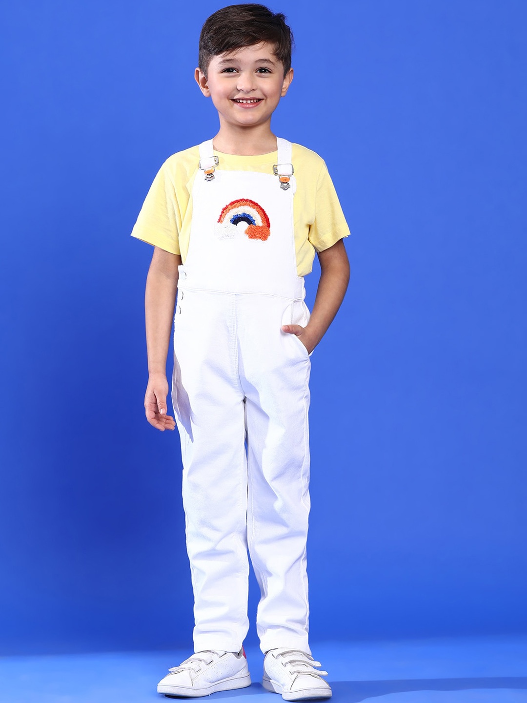 

TALES & STORIES Kids Embroidered Straight Leg Dungarees, White