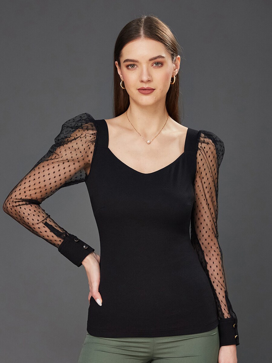 

Miss Chase Women's Black Solid V-Neck Full Sleeve Relaxed Fit Regular Top