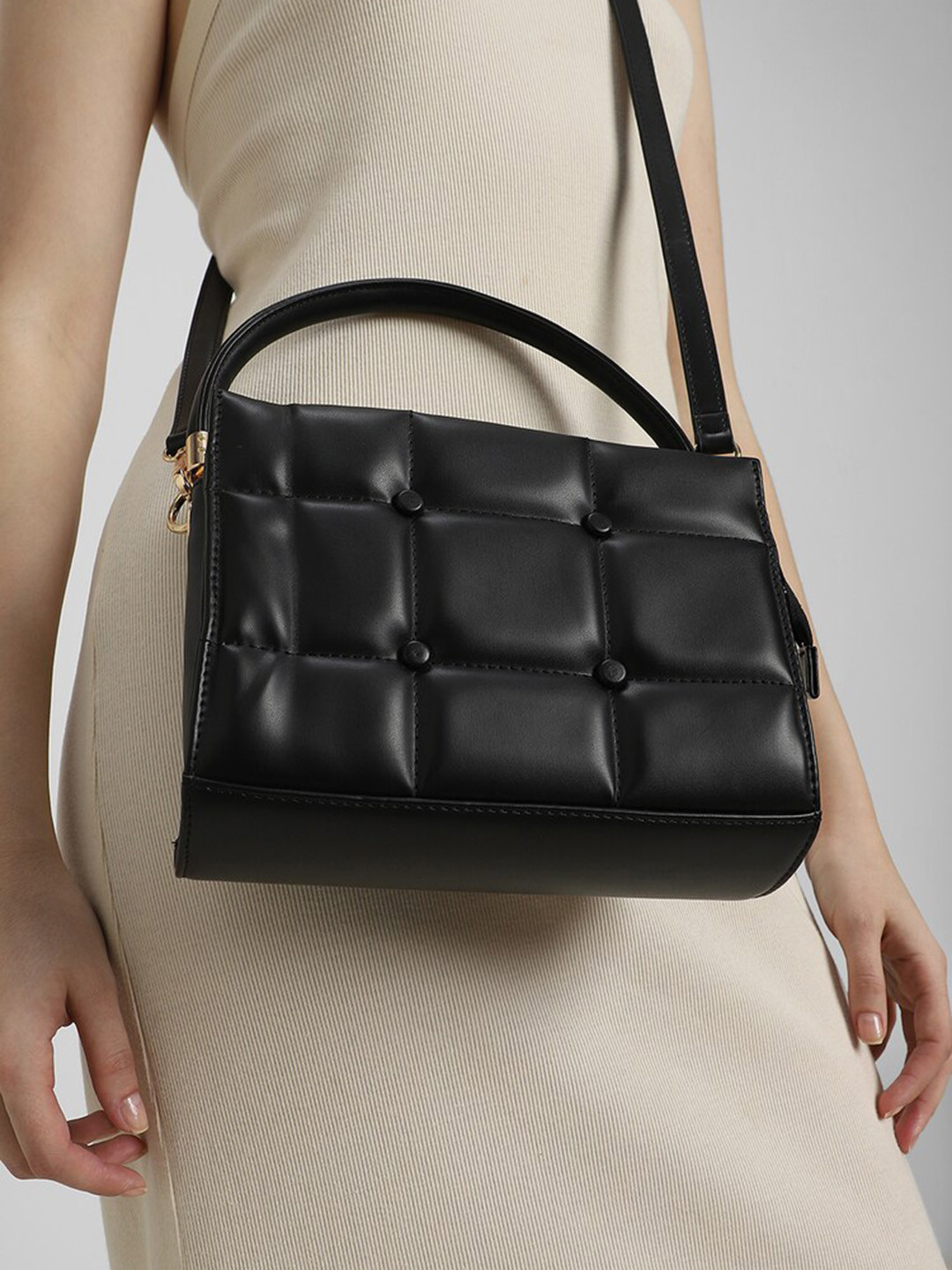 

FOREVER 21 Structured Shoulder Bag, Black