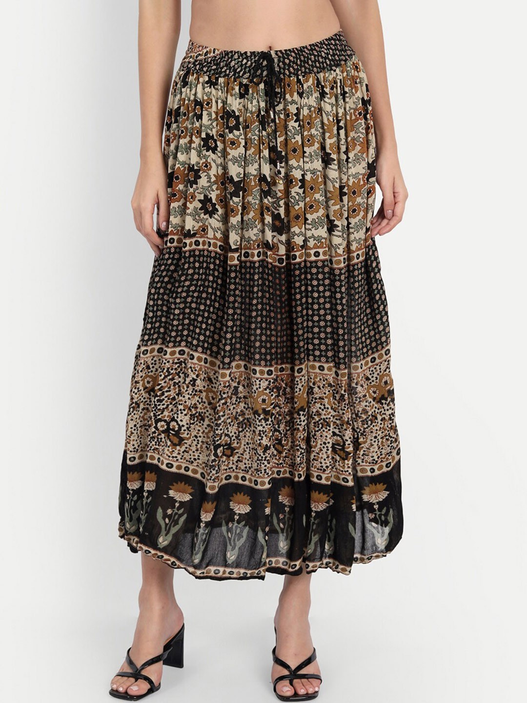 

Indiankala4u Floral Printed Midi Flared Skirts, Black