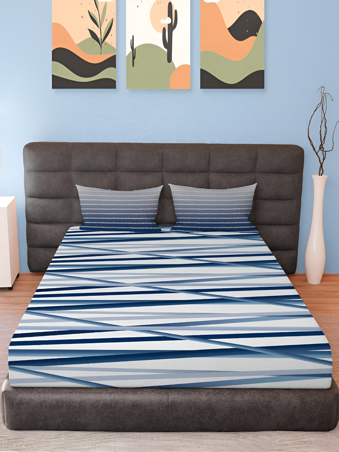 

MAYFAIR HOMES LONDON Blue & Grey Geometric Cotton 210 TC King Bedsheet Set