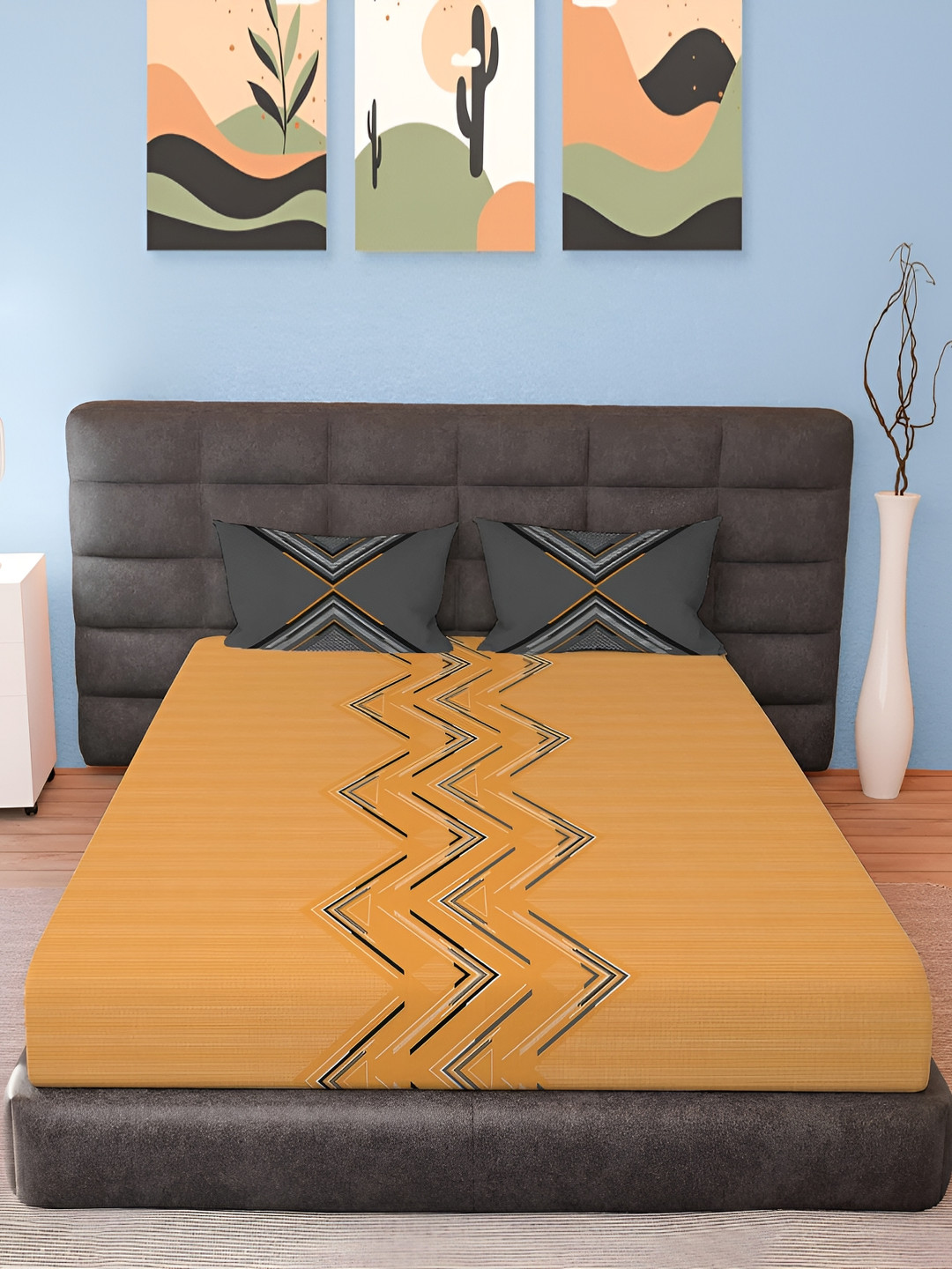 

MAYFAIR HOMES LONDON Orange & Grey Geometric Cotton 210 TC Queen Bedsheet Set