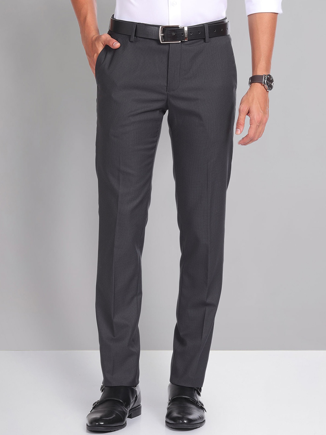 

AD By Arvind Men Textured Slim Fit Formal Trousers, Black