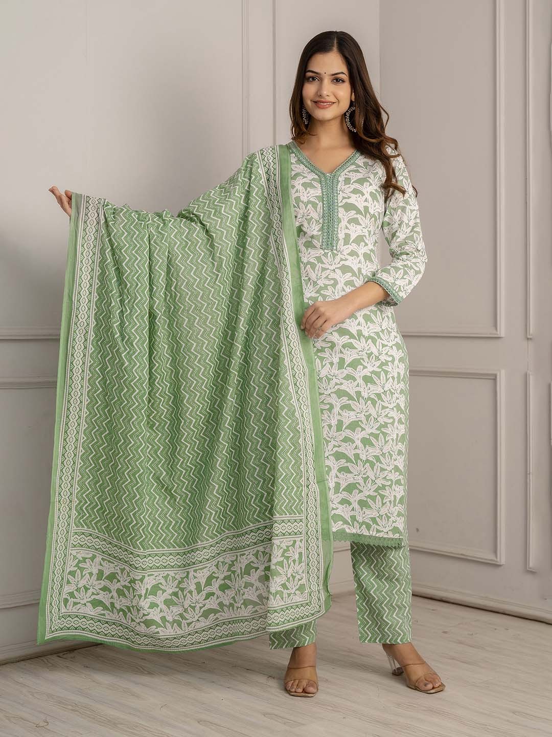 OMASK Women Floral Printed Mirror Work Pure Cotton Kurta With Pyjama & Dupatta, Green