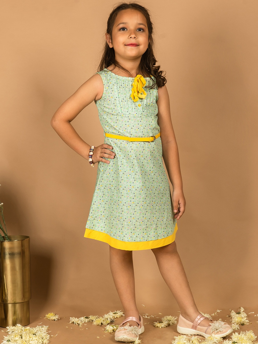 

KASYA Girls Conversational Printed Sleeveless Cotton A-Line Dress With Belt, Green