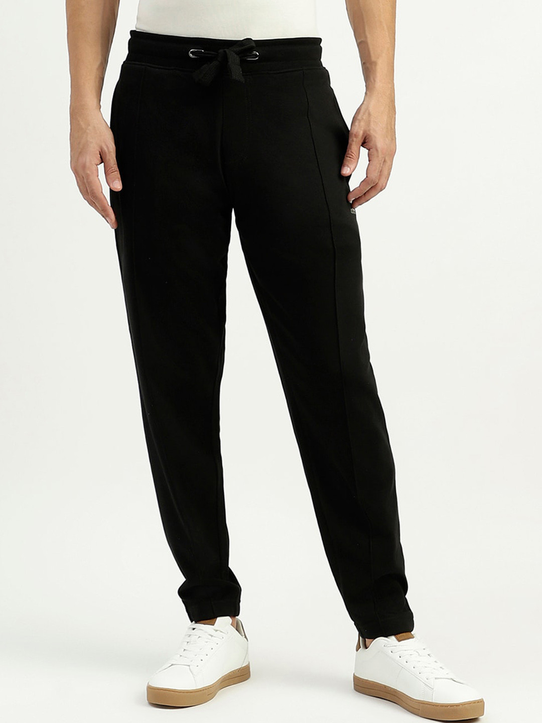 

United Colors of Benetton Men Pure Cotton Mid Rise Track Pants, Black