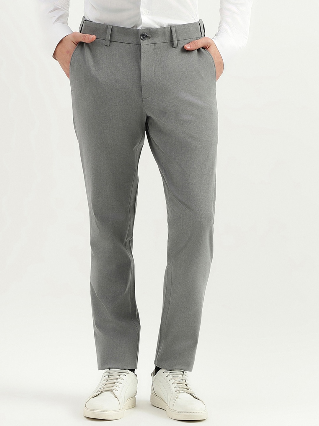 United Colors of Benetton Men Mid Rise Slim Fit Trousers, Grey