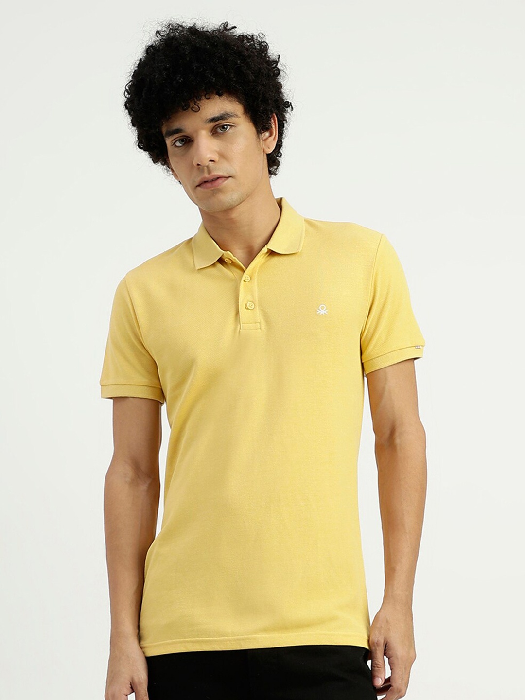 

United Colors of Benetton Short Sleeves Polo Collar Casual T-shirt, Yellow