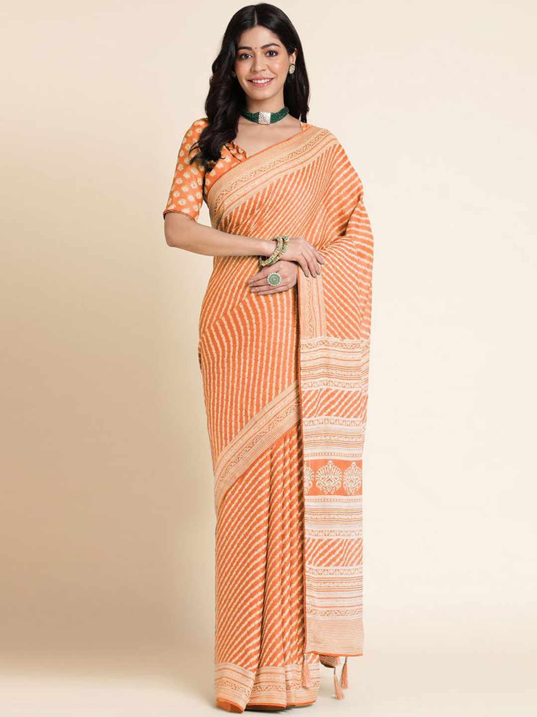 

Mitera Striped Printed Saree, Orange