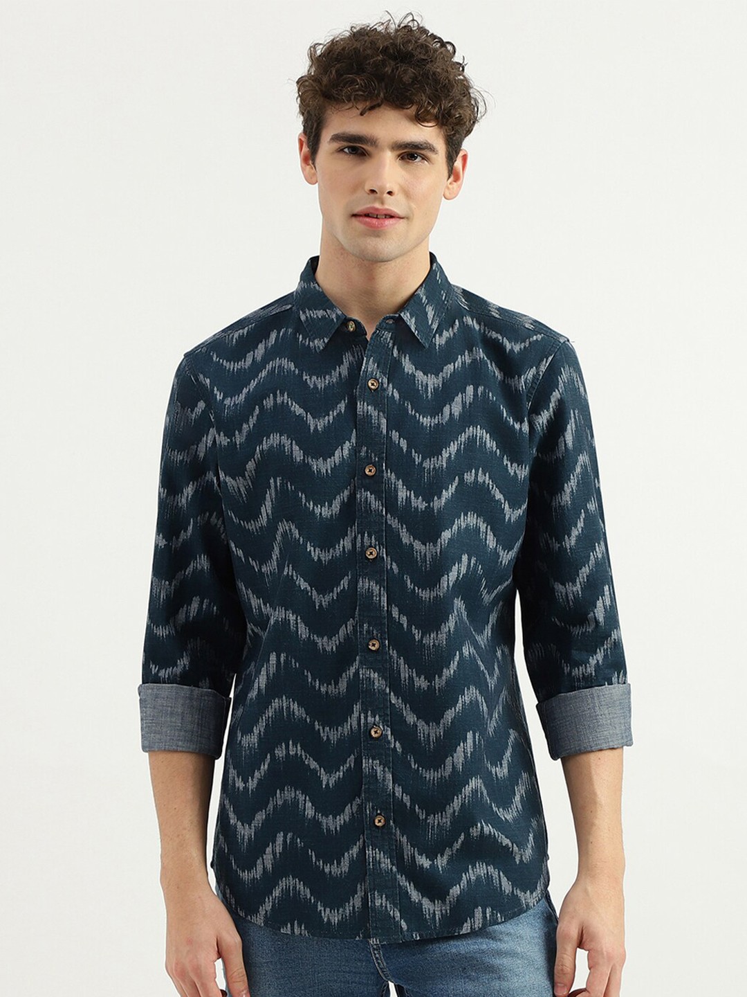 

United Colors of Benetton Slim Fit Geometric Printed Spread Collar Casual Shirt, Blue