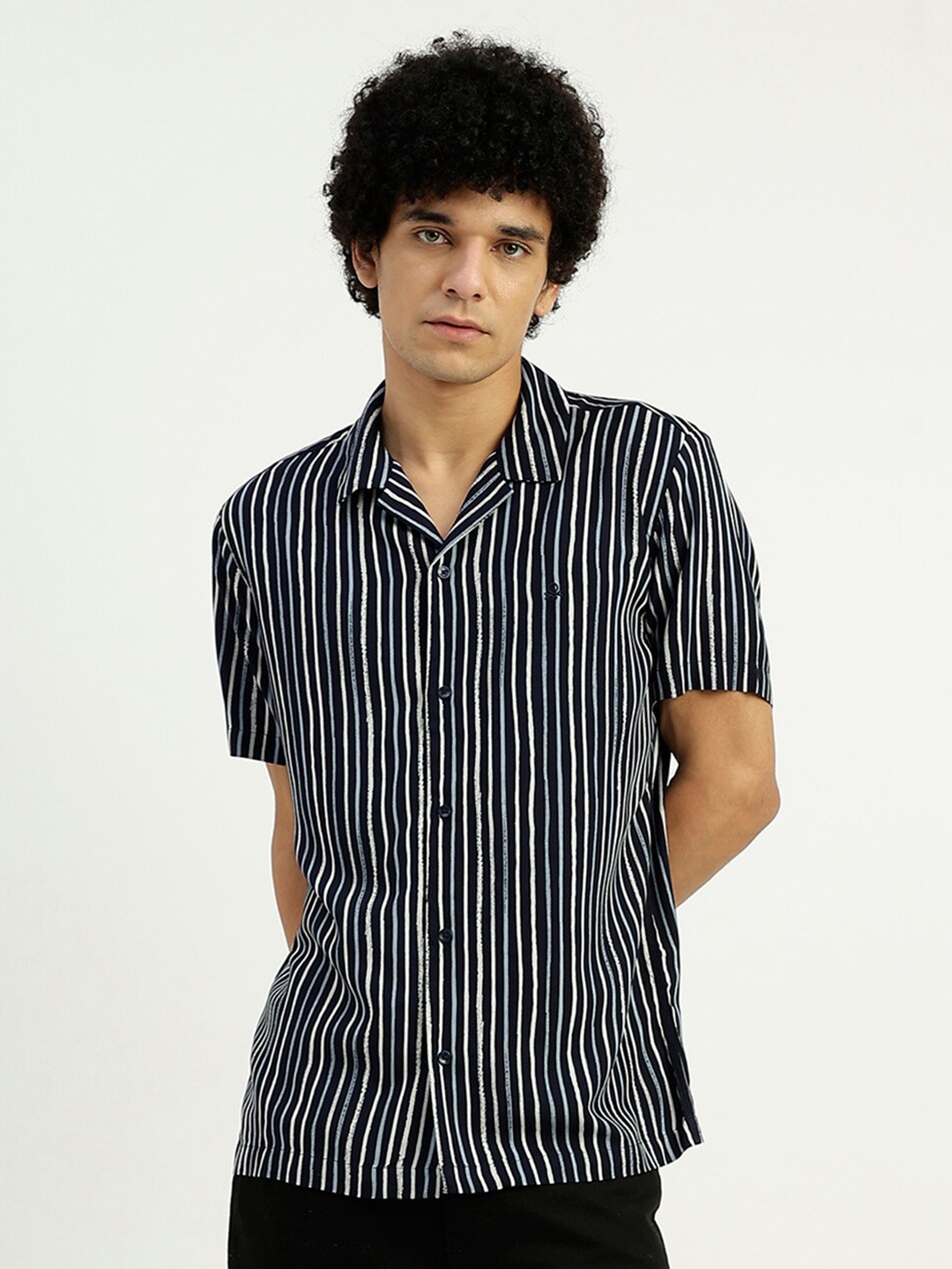 

United Colors of Benetton Striped Spread Collar Curved Casual Shirt, Blue