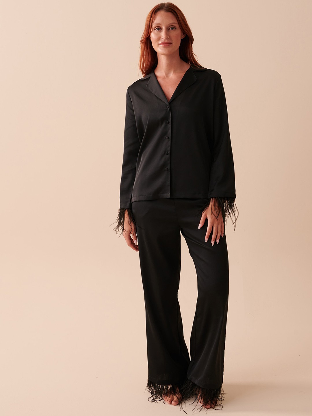 

La Vie en Rose Lapel Collar Satin Night Suit, Black