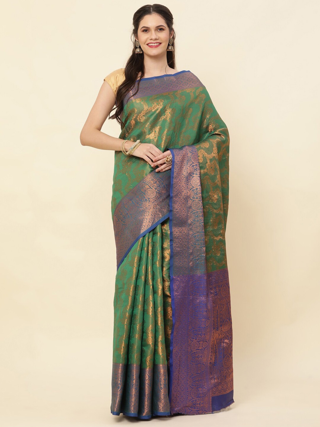 

HIRAPARA ENTERPRICE Ethnic Motifs Woven Design Silk Blend Kanjeevaram Zari Saree, Green