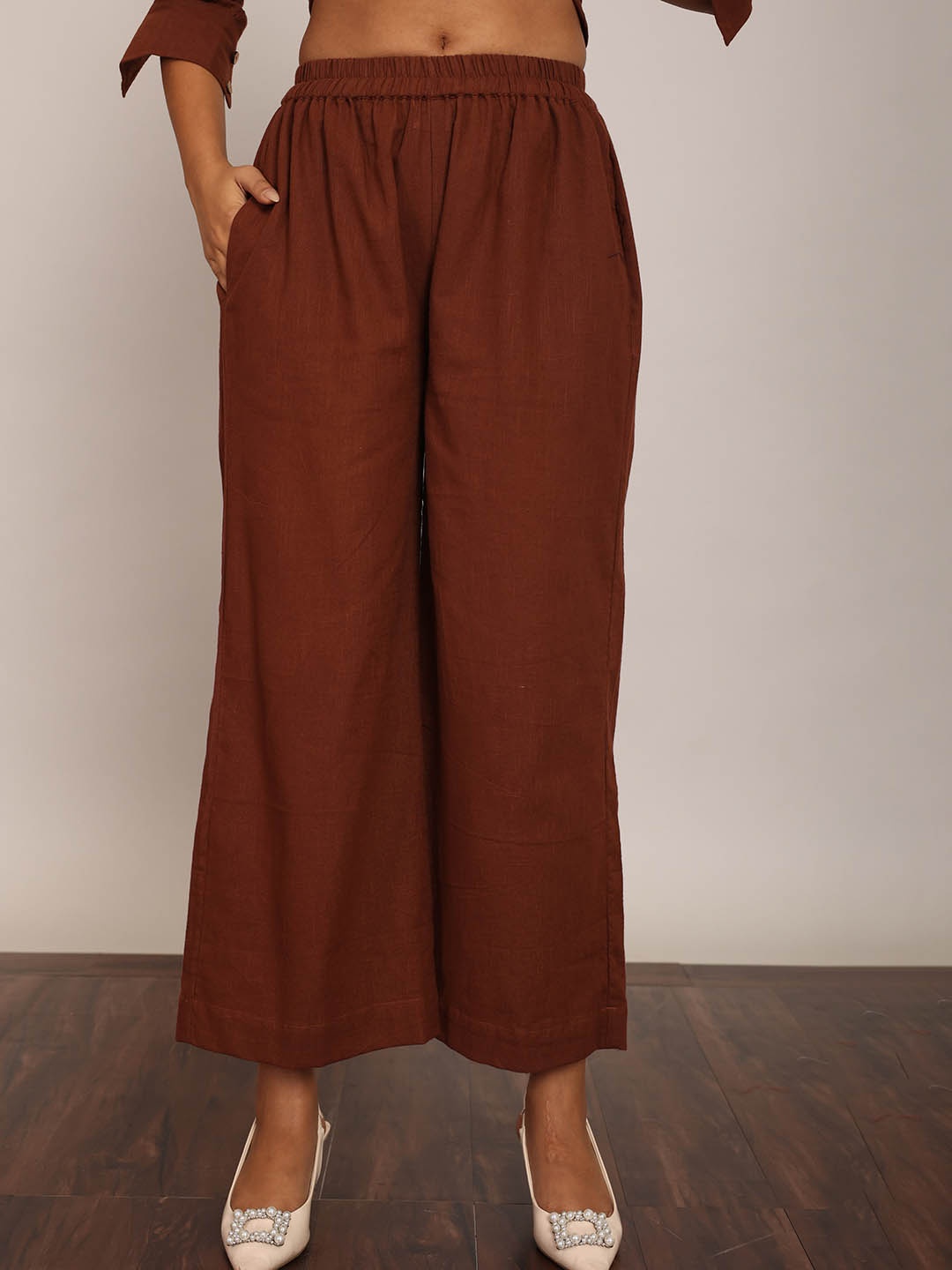 

KAORI BY SHREYA AGARWAL Women Cotton Relaxed-Fit Easy Wash Parallel Trousers, Brown