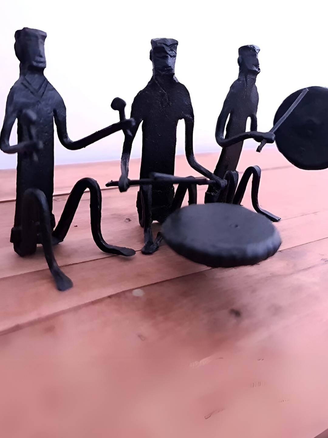 

Peepul Tree Black Musicians Figurine Showpiece