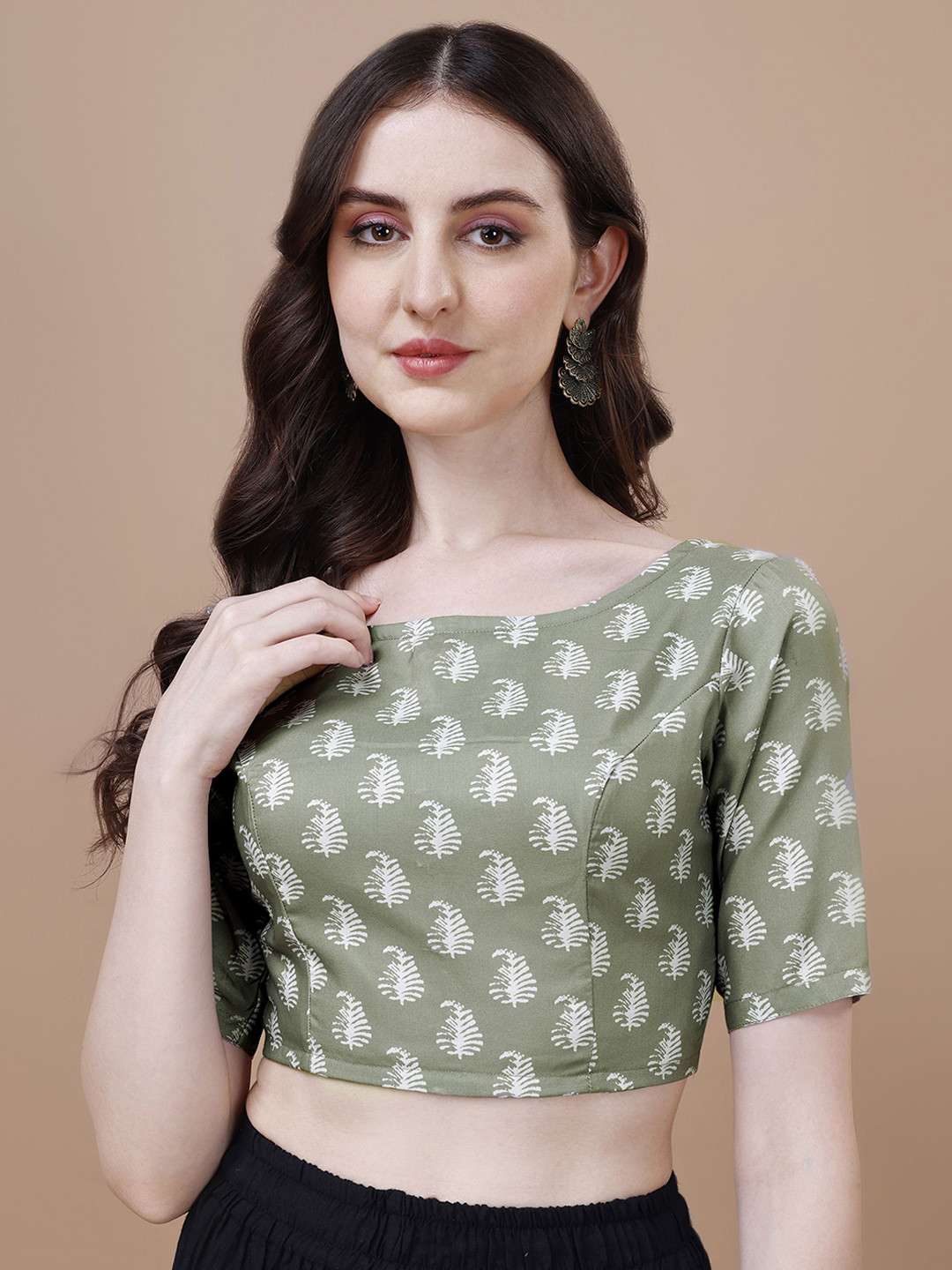 

Oomph! Floral Printed Boat-Neck Saree Blouse, Green
