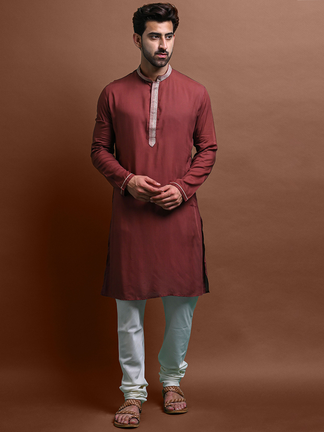 

VESHAM Mandarin Collar Thread Work Straight Kurta, Brown