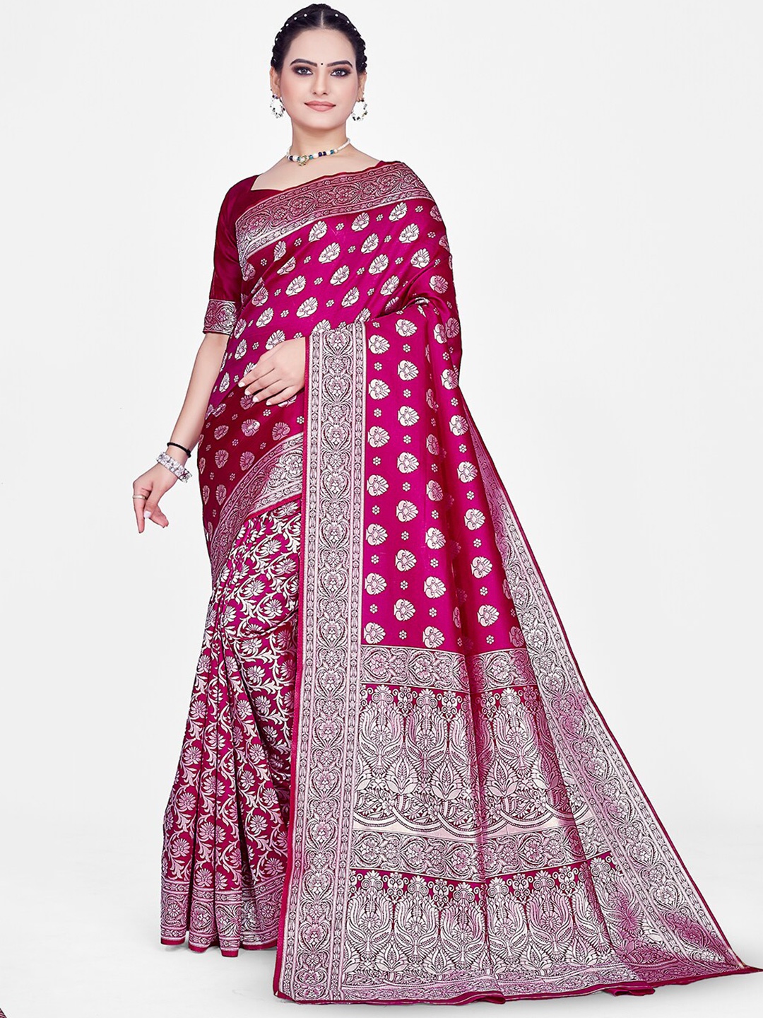 

HOMIGOZ Ethnic Motifs Woven Design Zari Banarasi Saree, Purple