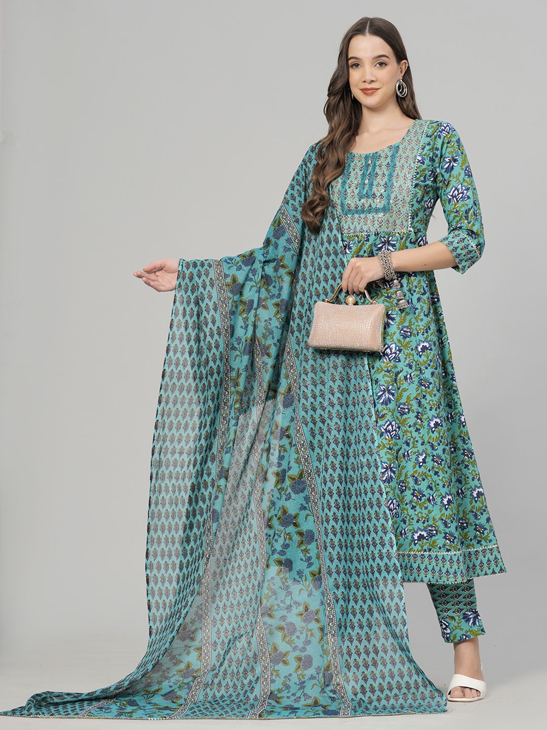 

JC4U Women Floral Printed Pure Cotton Kurta with Trousers & Dupatta, Green