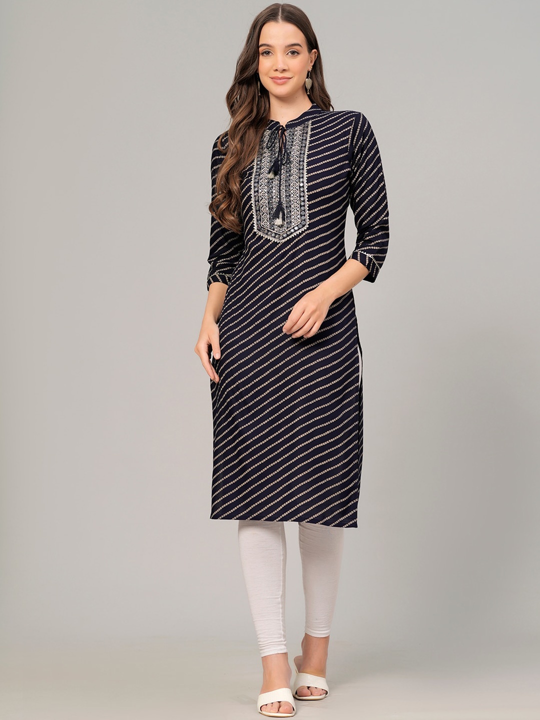 

KALINI Bandhani Printed Tie-Up Neck Straight Kurta, Navy blue