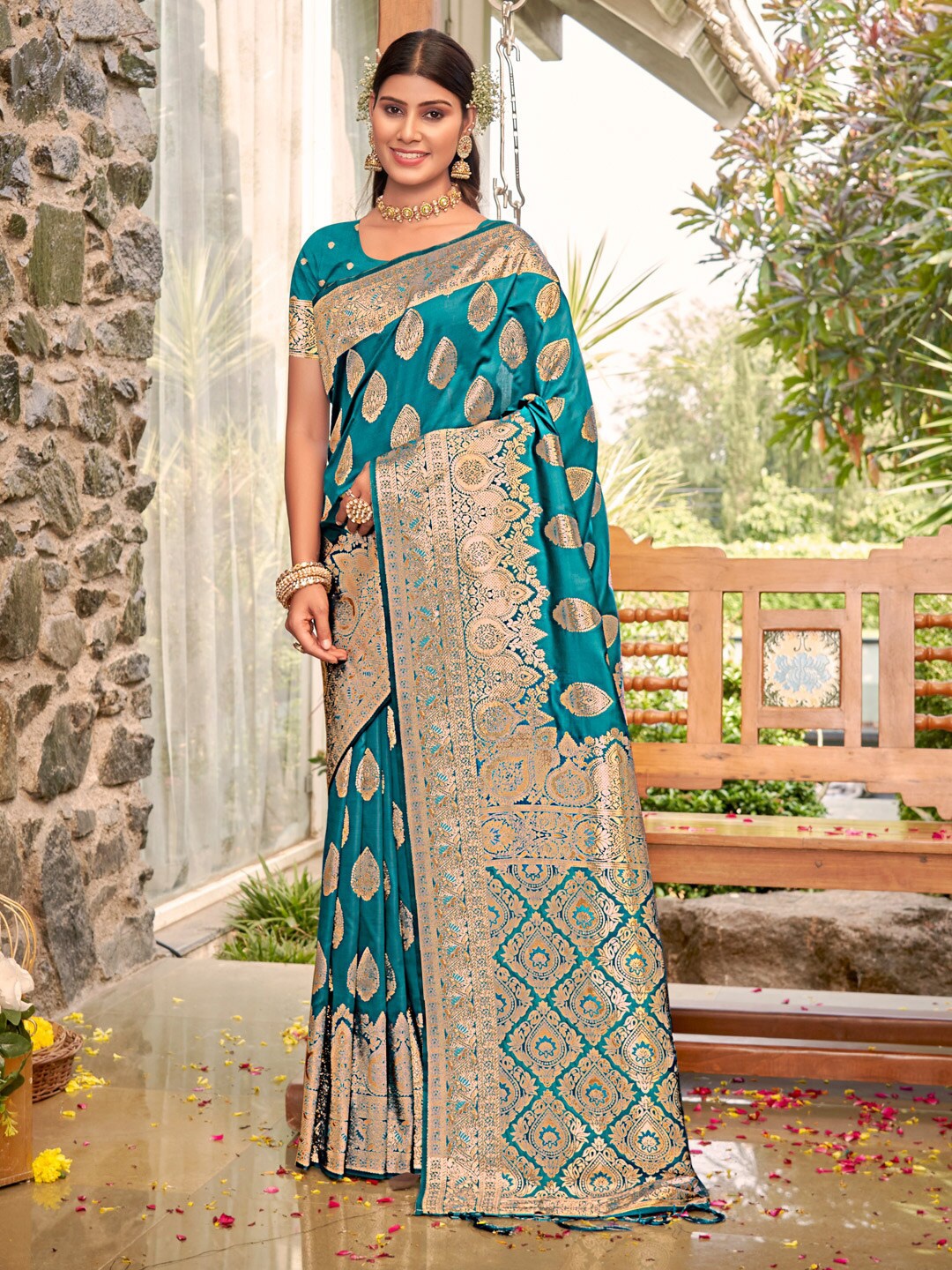 

Mitera Blue Ethnic Motifs Woven Design Zari Saree