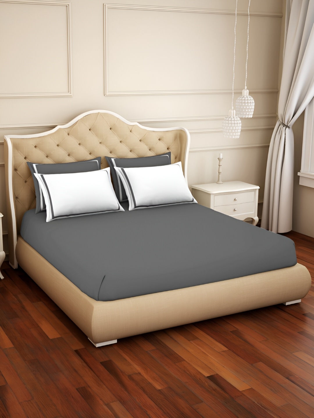 

SPACES Grey 350 TC Cotton King Bedsheet with 4 Pillow Covers