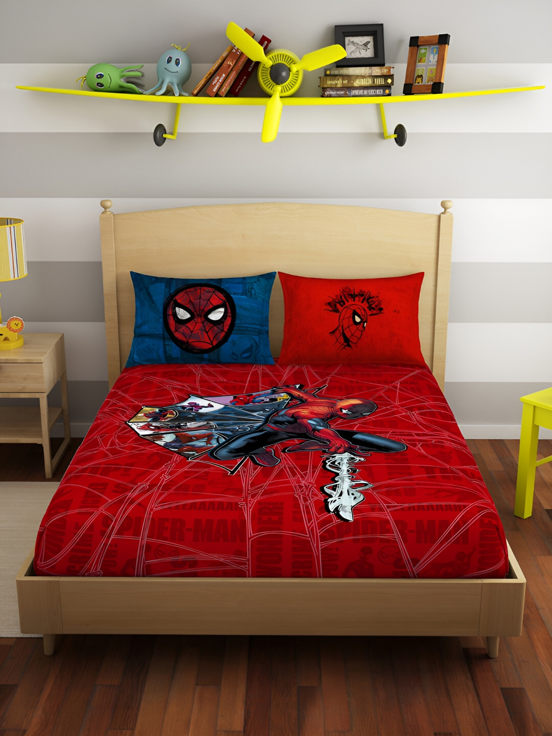 

SPACES Red & Blue Marvel Spiderman Cotton 180 TC King Bedsheet With 2 Pillow Covers