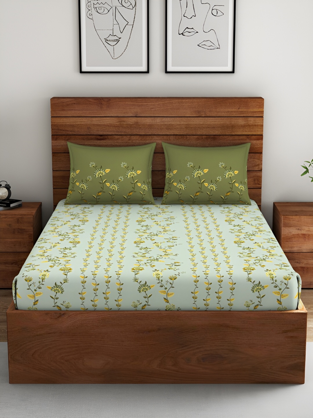 

SPACES Boho Green & Yellow Floral Cotton 130 TC King Bedsheet With 2 Pillow Covers