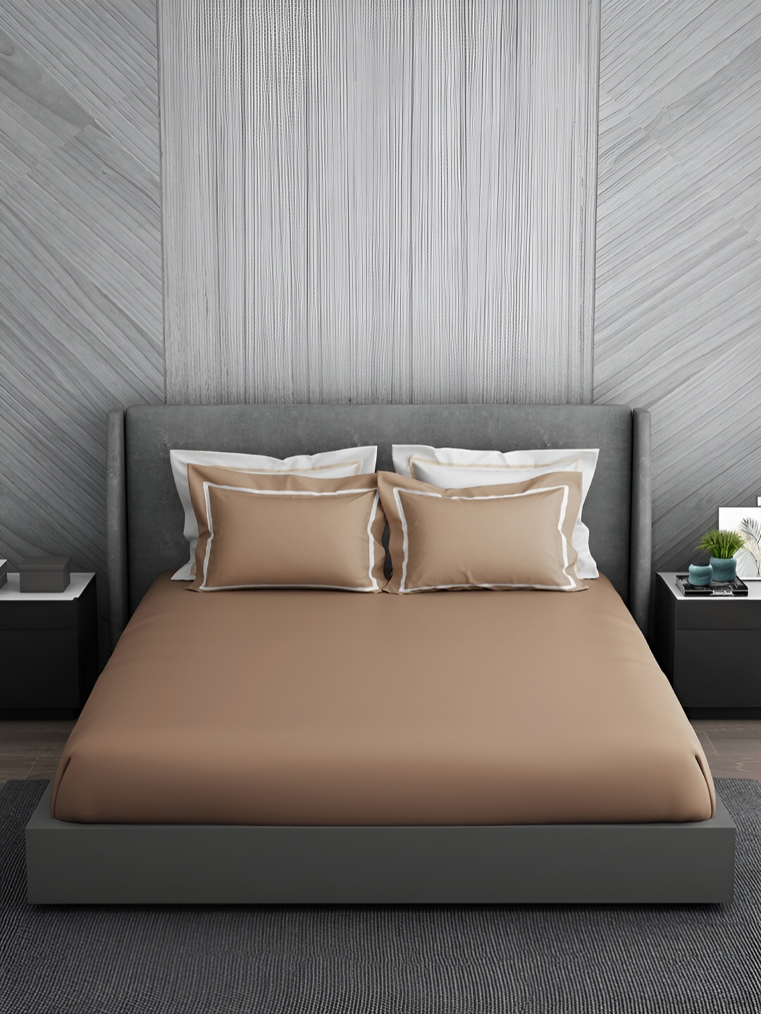 

SPACES Hygro Brown & White Cotton 350 TC King Bedsheet With 4 Pillow Covers