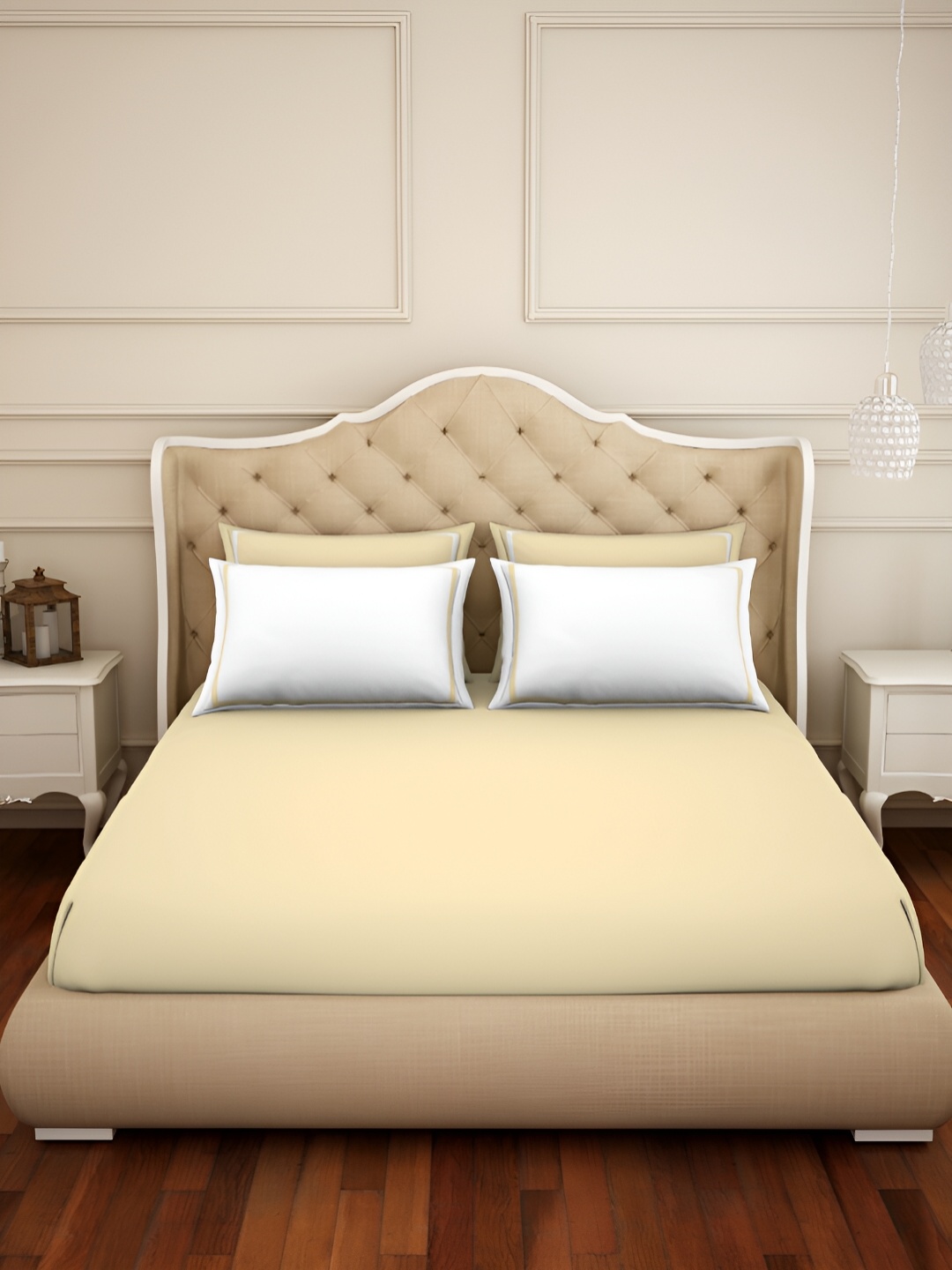 

SPACES Cream Coloured Hygro 350 TC Cotton King Bedsheet Set