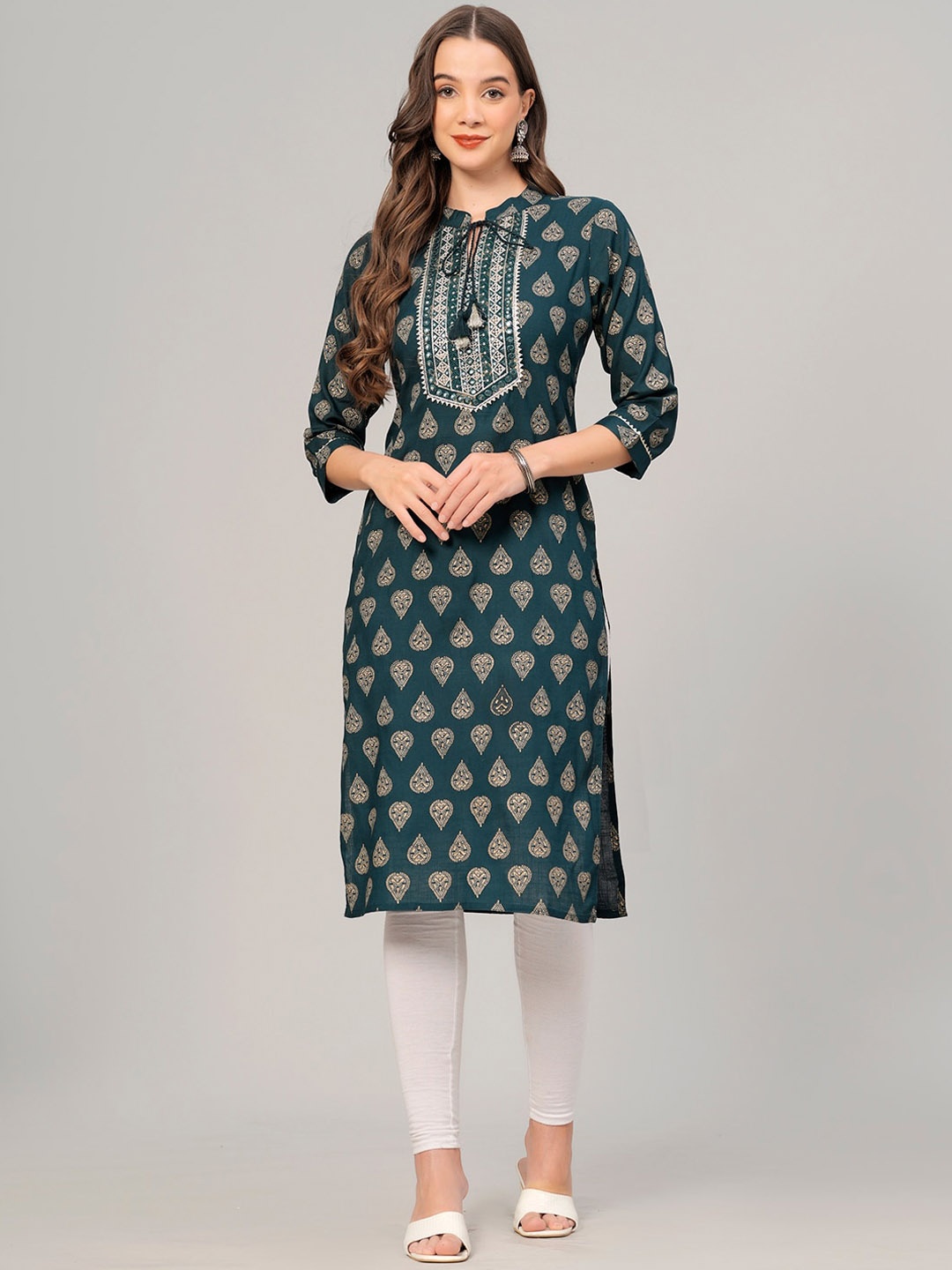 

HIGHLIGHT FASHION EXPORT Ethnic Motifs Printed Tie-Up Neck Mirror Work Straight Kurta, Green