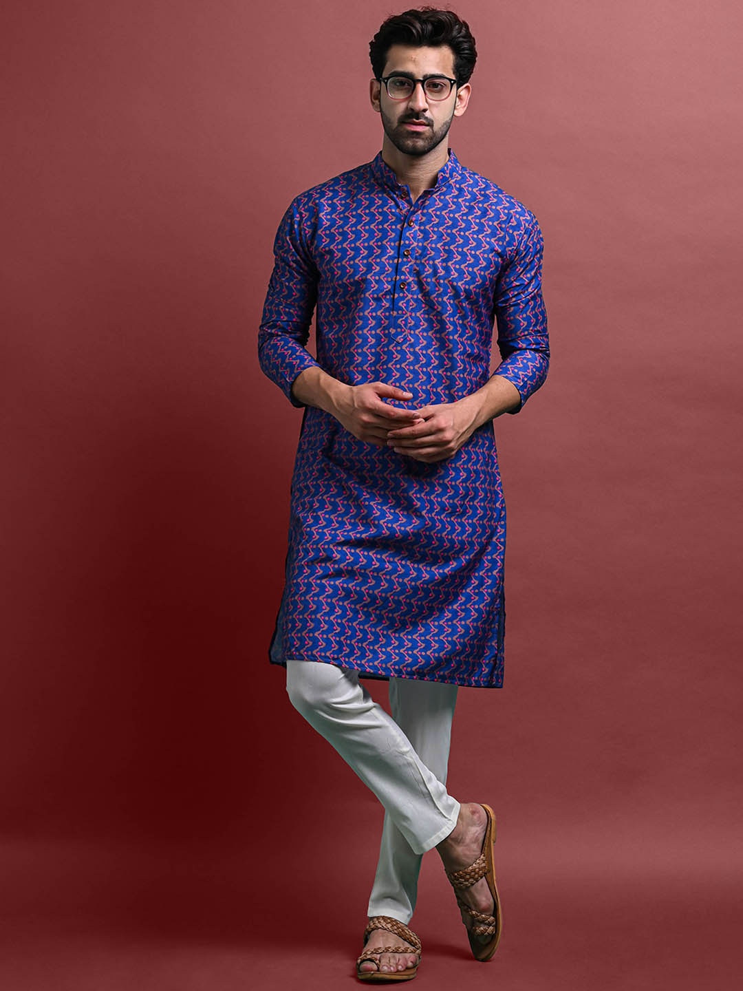 

VESHAM Ethnic Motifs Printed Mandarin Collar Straight Kurta, Blue