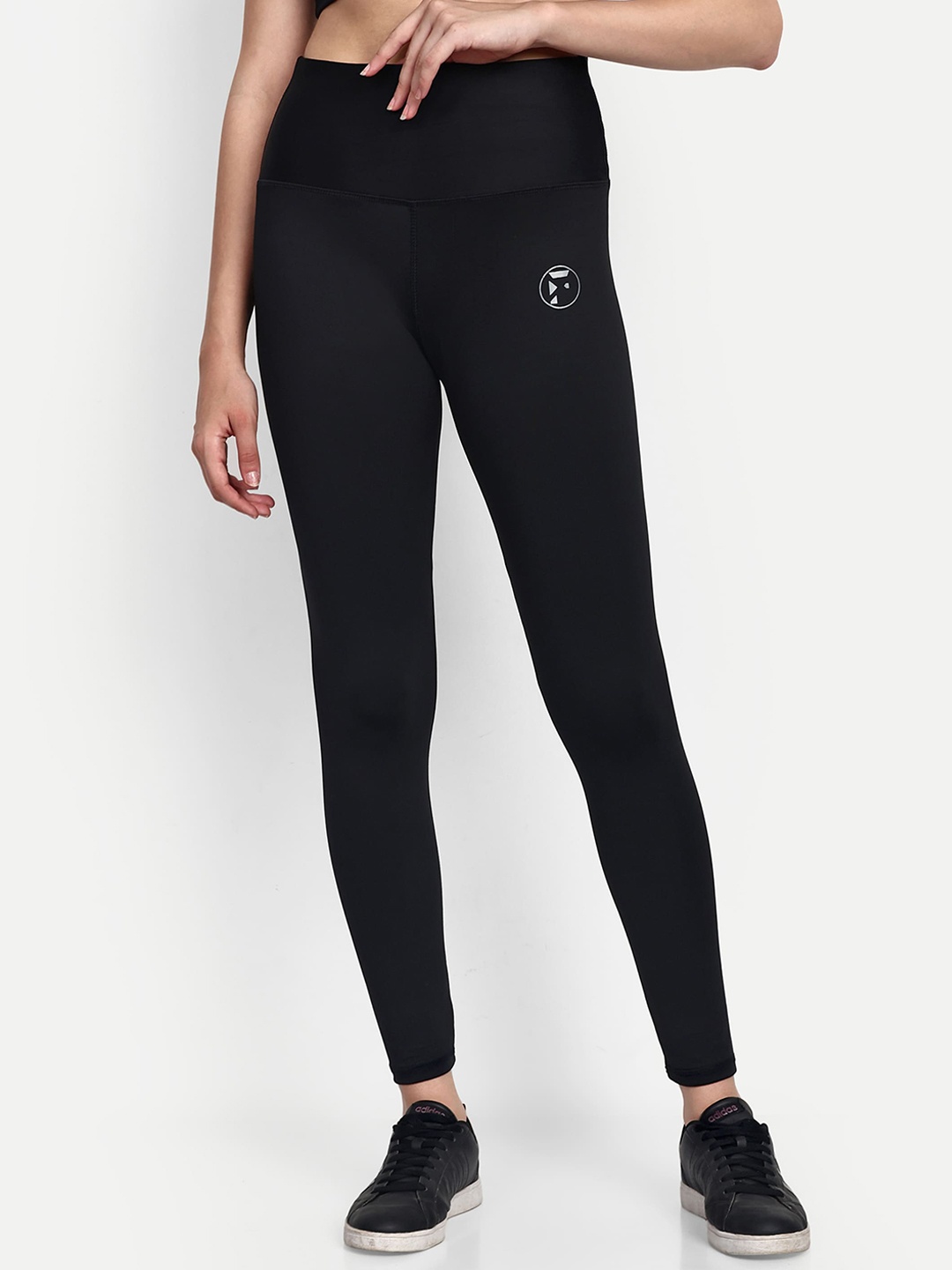 

Fenoix Women Dry-Fit Ankle Length Tights, Black