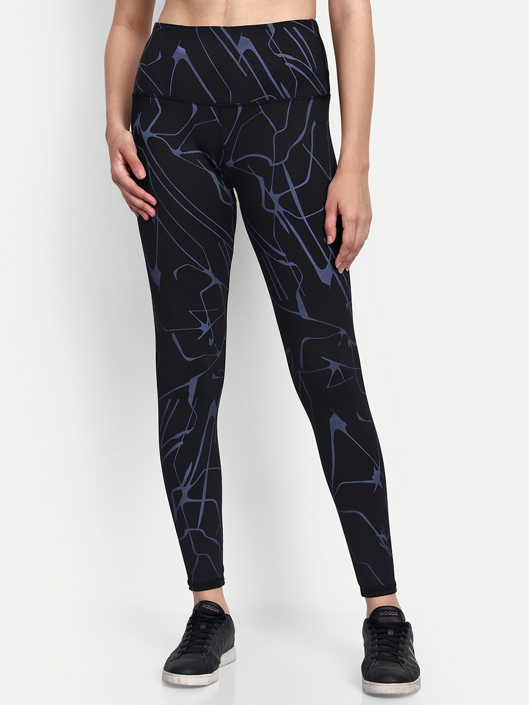 

Fenoix Women Patterned Dry-Fit Ankle Length Tights, Black