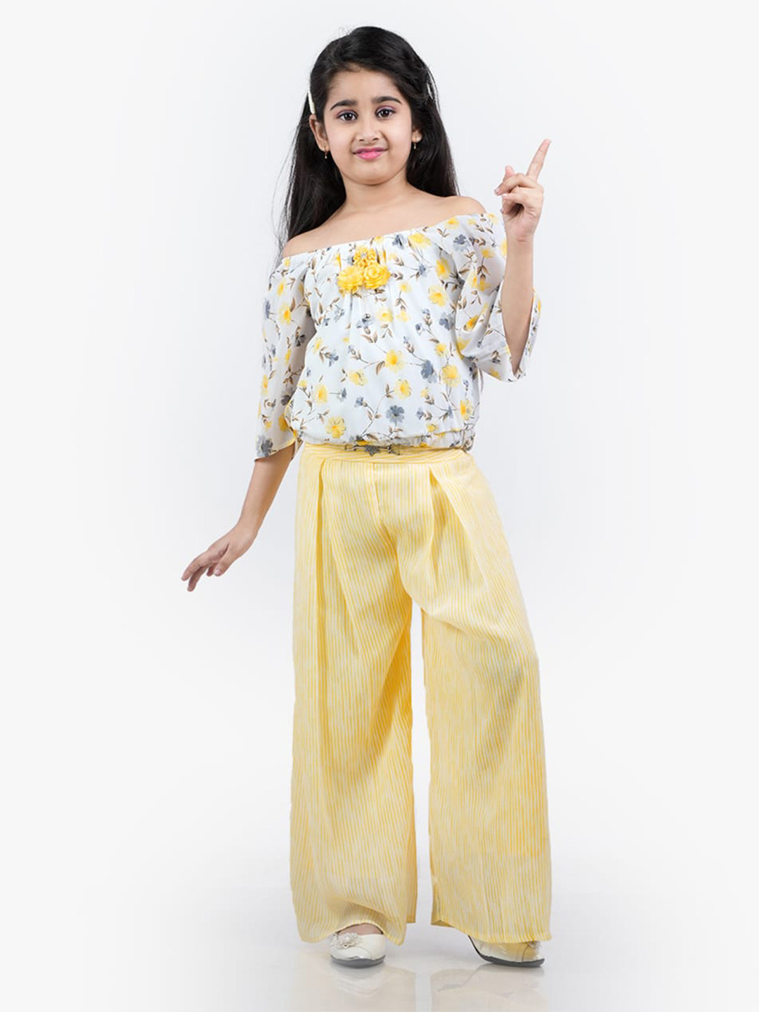 

BURBN Girls Printed Off Shoulder Top With Palazzos, Yellow