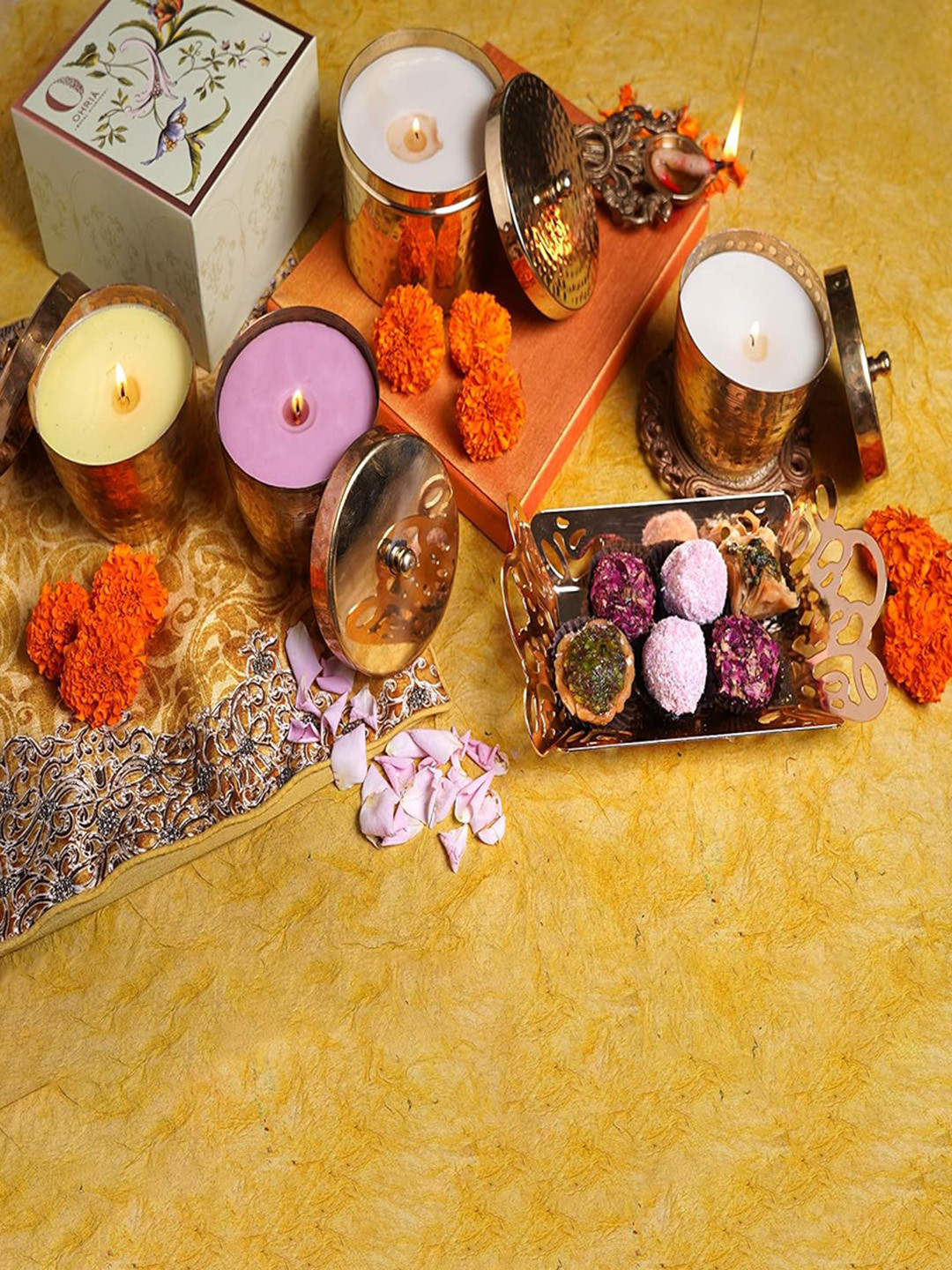 

OHRIA AYURVEDA Copper Toned Brass Scented Candles