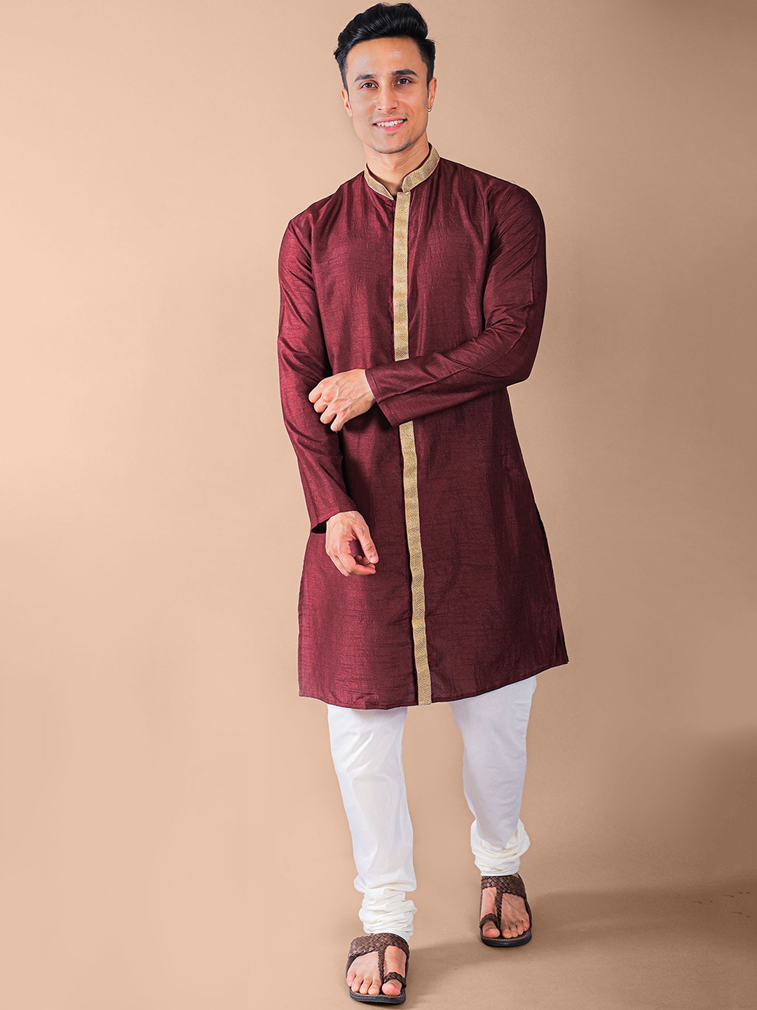 

VESHAM Mandarin Collar Long Sleeves Straight Kurta, Brown