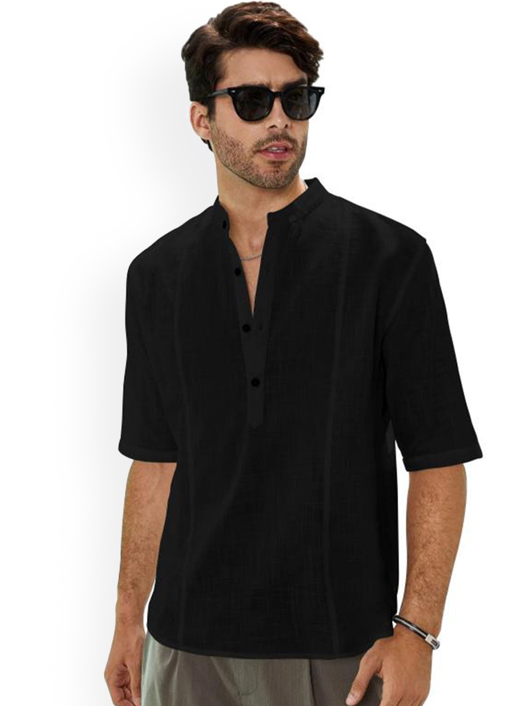 

Anouk Men Cotton Linen Henley Shirt Short Kurta, Black