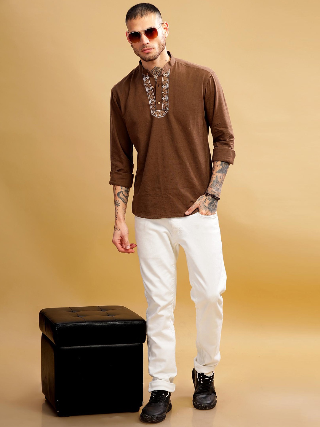 

Anouk Pure Cotton Neck Embroidered Short Kurta, Brown