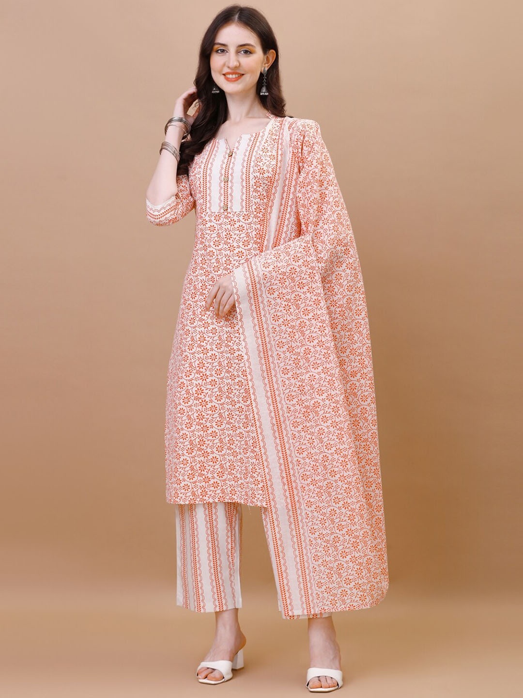 

Anouk Orange Floral Printed Regular Pure Cotton Kurta With Trousers & Dupatta