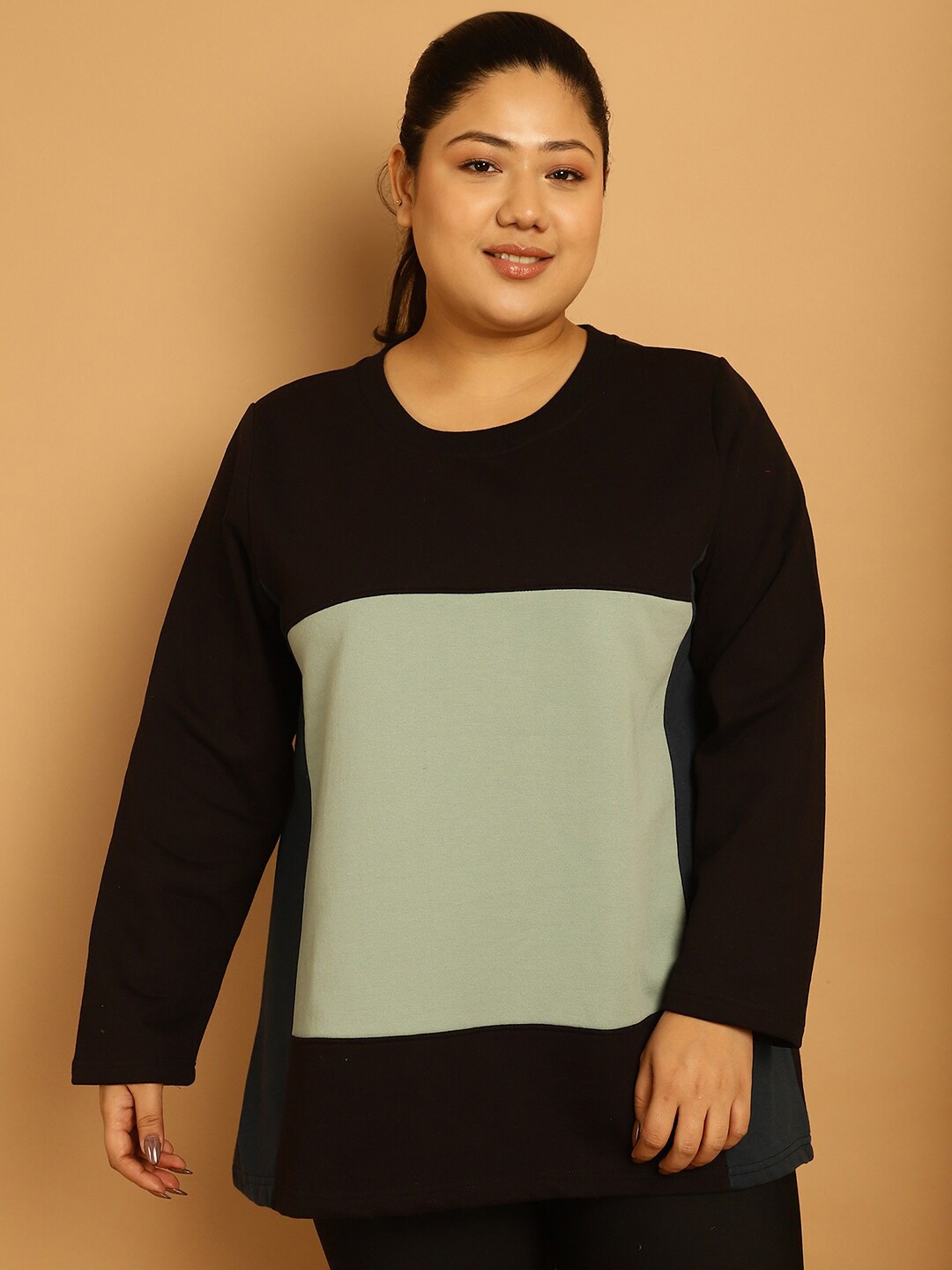 

theRebelinme Plus Size Colourblocked Long Sleeves Pullover, Green