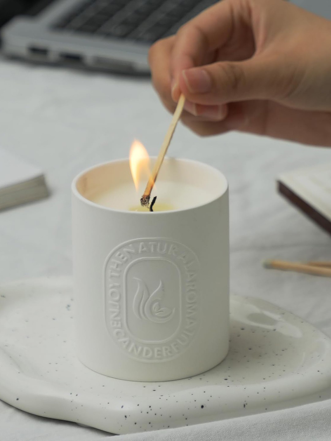 

Kuber Industries White Wax Textured Scented Jar Fragrance Candle