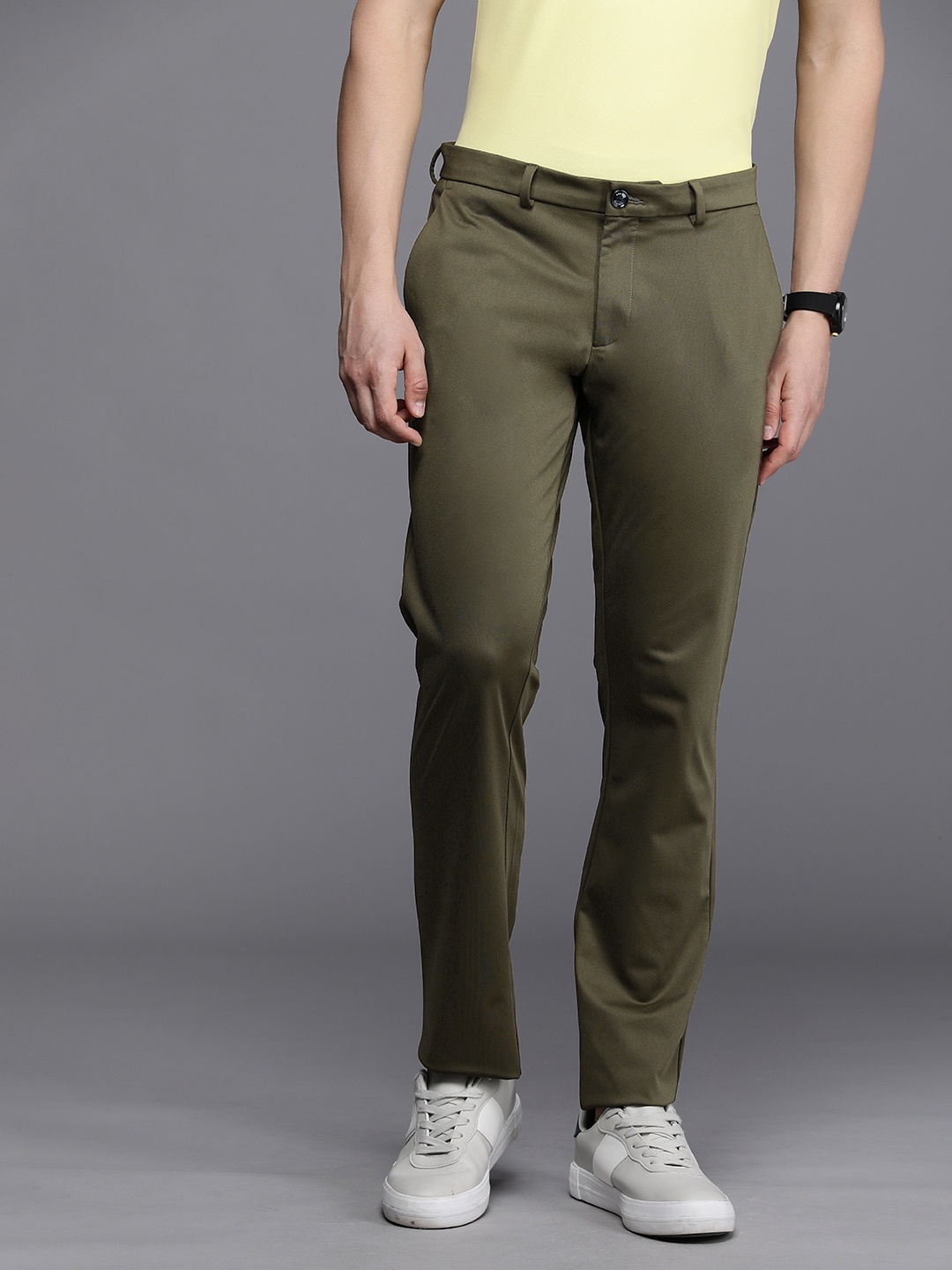 

Allen Solly Men Slim Fit Chinos, Olive