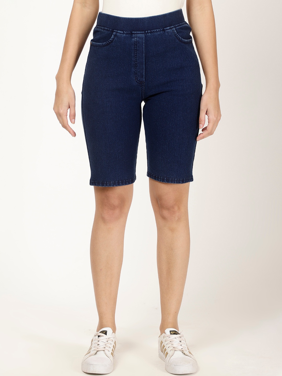 

FUTURO Women Mid-Rise Denim Shorts, Blue