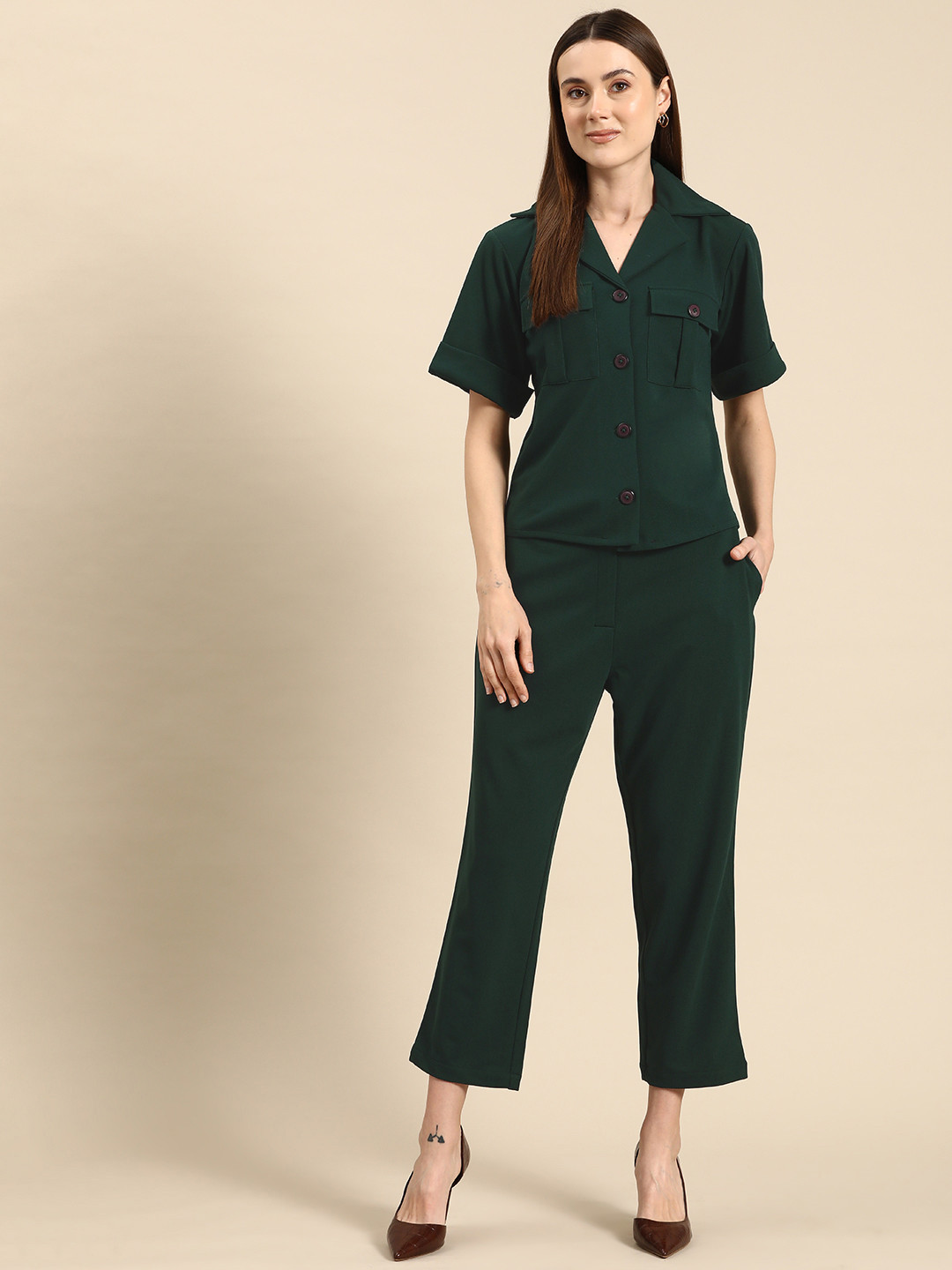 

WoowZerz Women Solid Coat with Trousers Co-Ords, Green